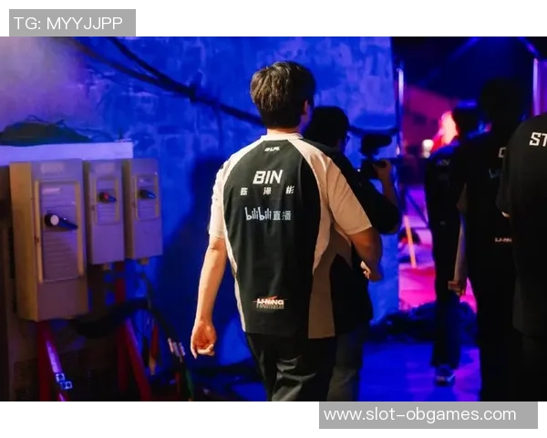 电竞新闻赛后复盘BLG与WE对决的战术分析与未来展望